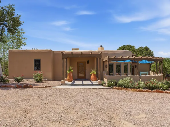 112 E Sunrise Dr, Santa Fe, NM 87506
