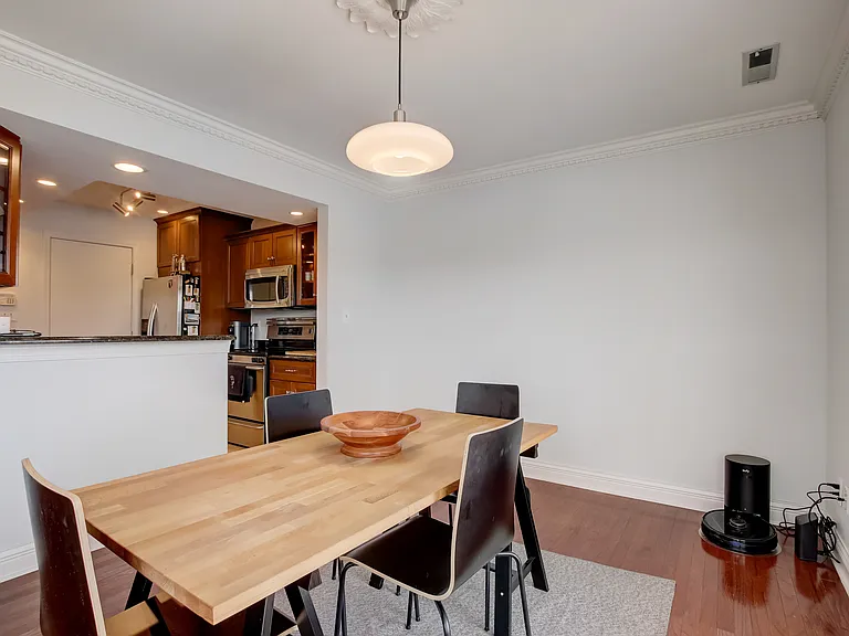 7648 Harbour Isle #14 — Photo 9