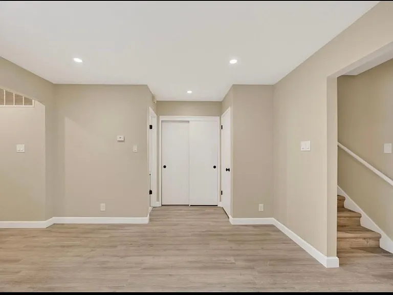 4549 Melody Dr — Photo 2