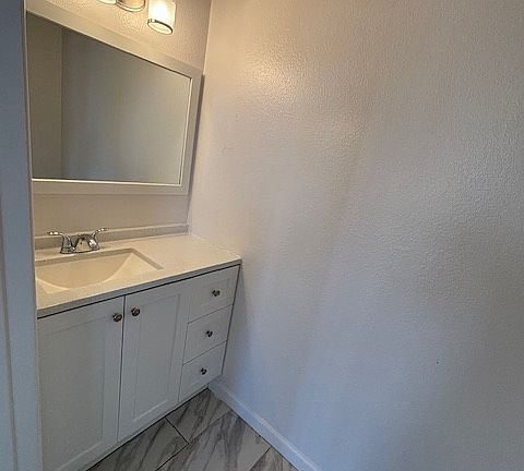 3rd image of 5302 Cartwright Ave APT 3