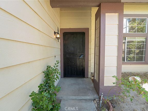 5th image of 1160 Garnet Ave