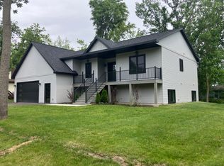 N3172 Poplar Rd, Lake Geneva, WI 53147