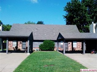 2420-2422 S 91st East Pl, Tulsa, OK 74129