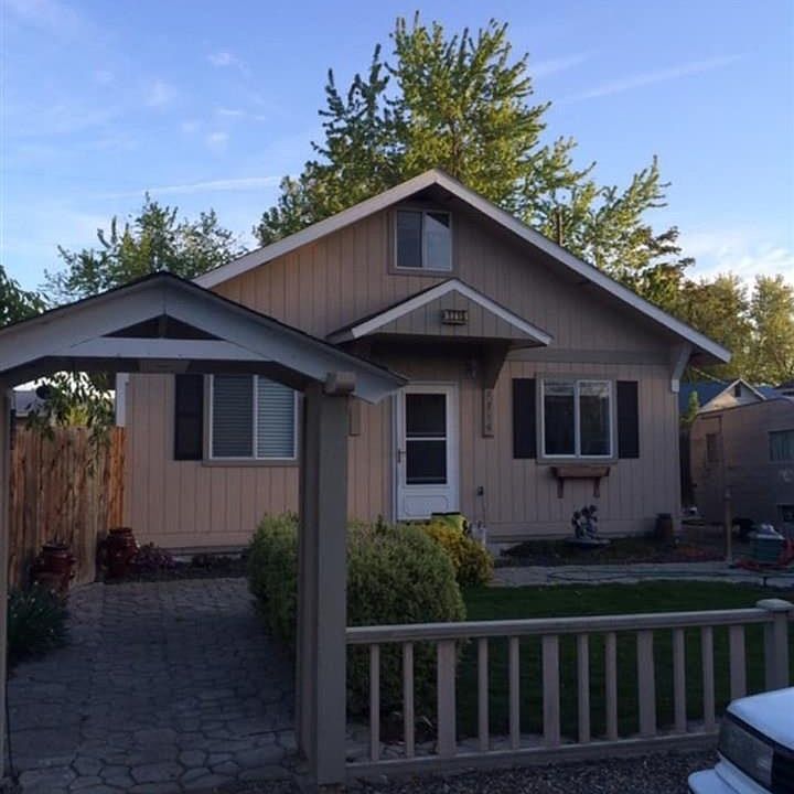1st image of 1715 W 21st Ave