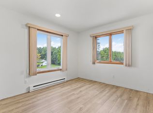 604 S Main St #3, Deerfield, WI 53531