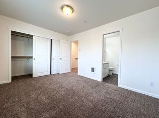 705 NE Roberts Ave #0, Gresham, OR 97030