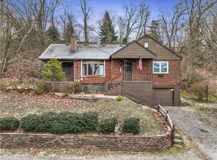 44 Forest Rd, Ambridge, PA 15003