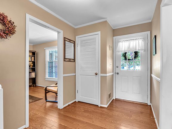5th image of 11201 Academy Ct