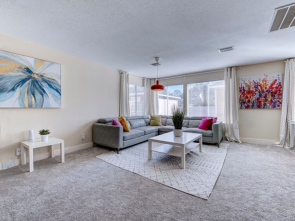 3rd image of 3818 E Traditions Ct