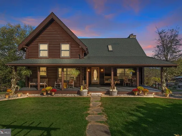280 Indian Ln, Boyertown, PA 19512