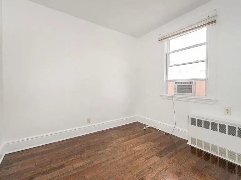 210 Wilkinson Ave #B — Photo 12