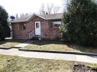 122 E Grove St, Shell Rock, IA 50670