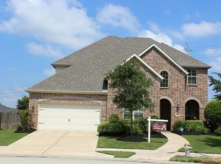 5902 Ravens Mill Ct, Sugar Land, TX 77479