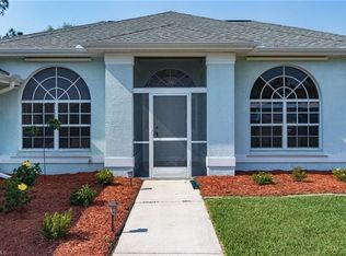 8199 Boonesboro Rd, North Fort Myers, FL 33917