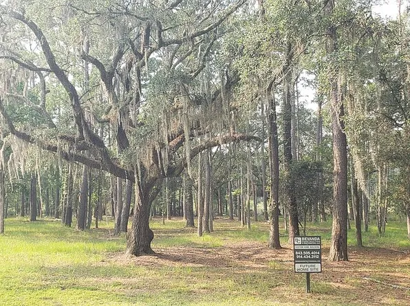 1542 Telfair Plantation Dr, Hardeeville, SC 29927