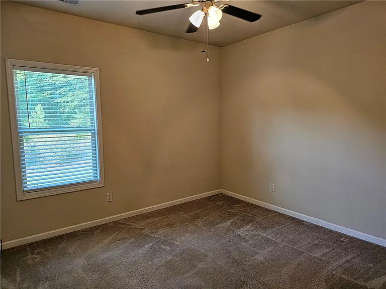 5043 Glencliff Dr — Photo 24