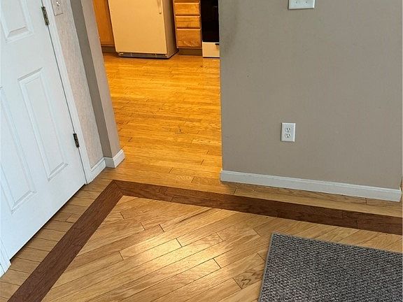 3rd image of 2477 Crimson Dr