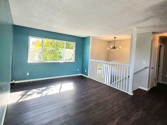 5th image of 816 Iron Mountain Ct