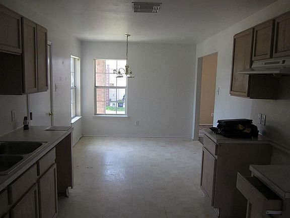 4th image of 6306 Merrimont Ln