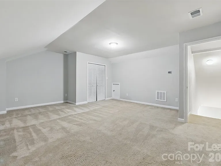 4226 Lotts Pl — Photo 21