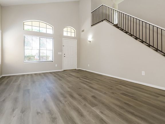 5th image of 12690 W Mulberry Dr