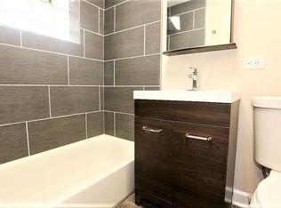 3842 N Bernard St #624, Chicago, IL 60618