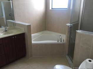 361 NE 37th Pl, Homestead, FL 33033