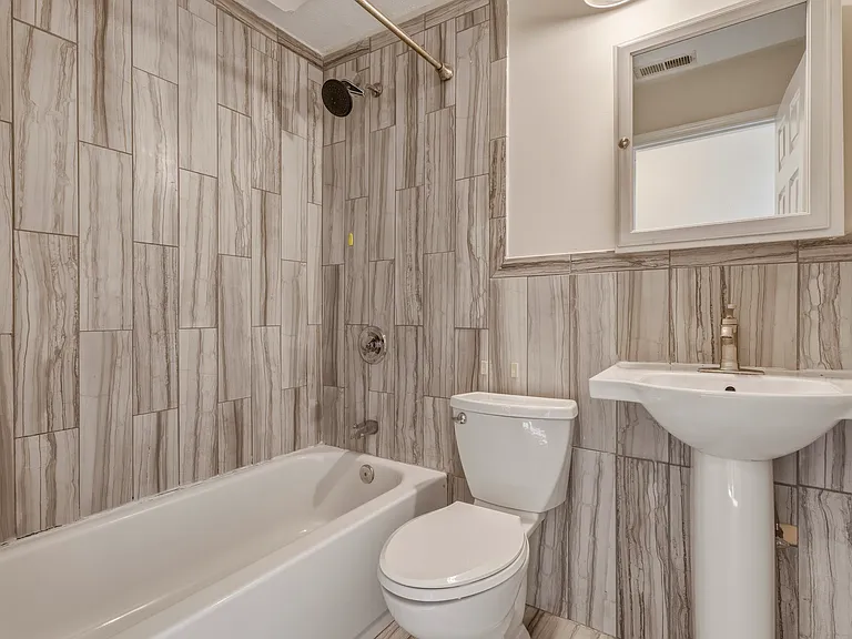 55 Oak Crest Ct — Photo 16