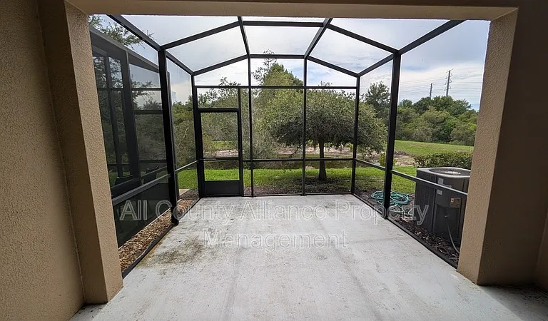 4272 Fennwood Ct — Photo 8