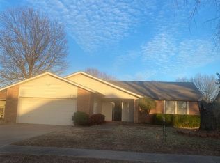 3301 S Fir Ave, Broken Arrow, OK 74012
