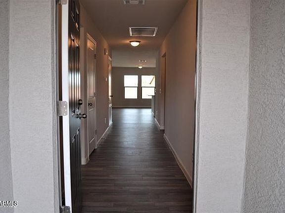 4th image of 2367 N Oakmont Ln