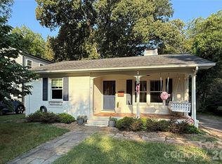 1911 Club Rd, Charlotte, NC 28205