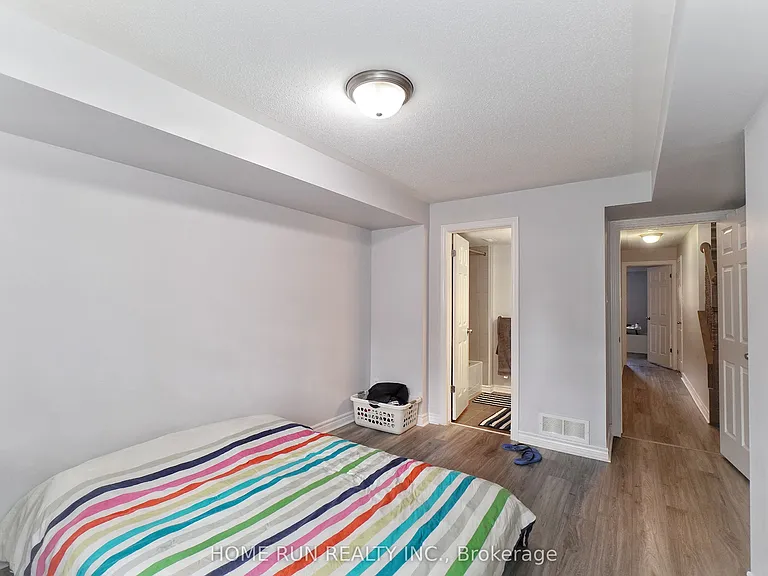 613 Chapman Mills Dr #B — Photo 16