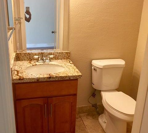 3rd image of 4930 National Ave APT 9