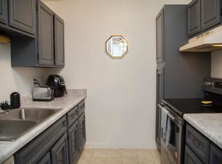 6239 Charing Cross Ln #2-B, Middleton, WI 53562