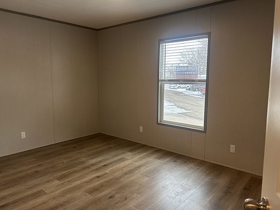 2nd image of 3000 Tuttle Creek Blvd Lot 429