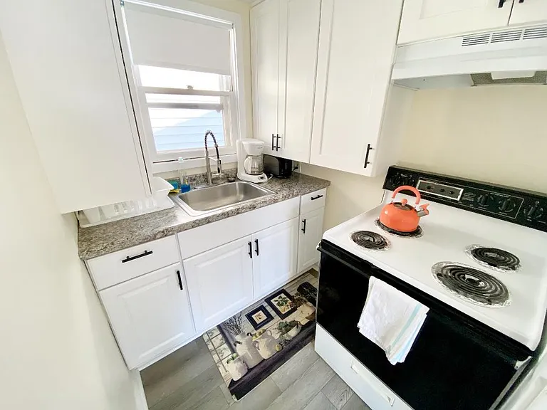 36 School St #2 — Photo 11