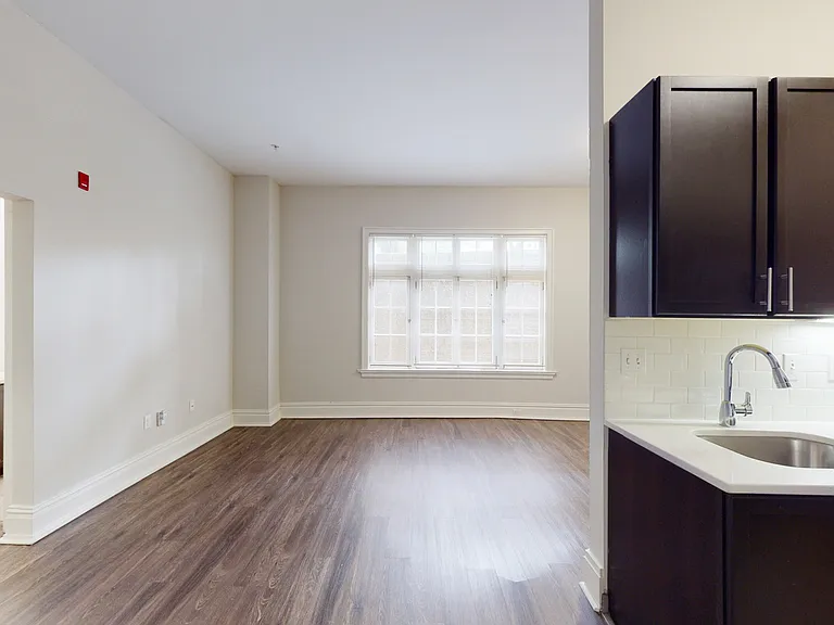 Dining/Living room