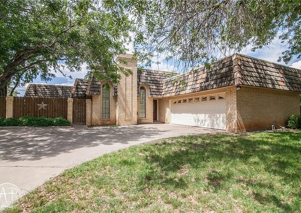 1st image of 3282 Woodhollow Cir