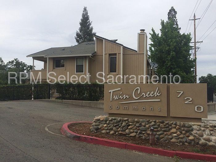 1st image of 720 Sunrise Ave APT 26