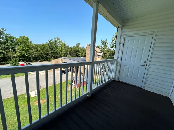 Kendall Square Apartments