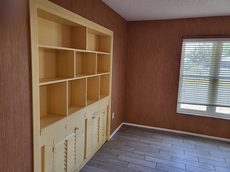 4210 Oak Ln #HOME — Photo 17