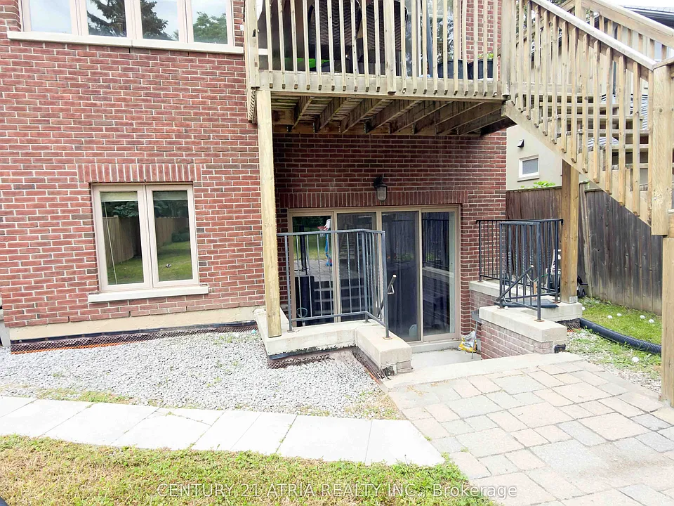 183 Ellerslie Ave #BASEMENT