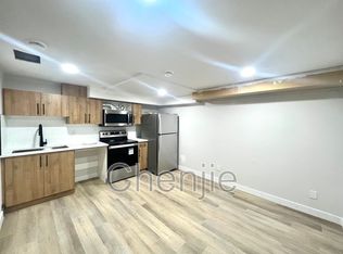 10805 74th Ave NW #BASEMENT, Edmonton, AB T6E1G8