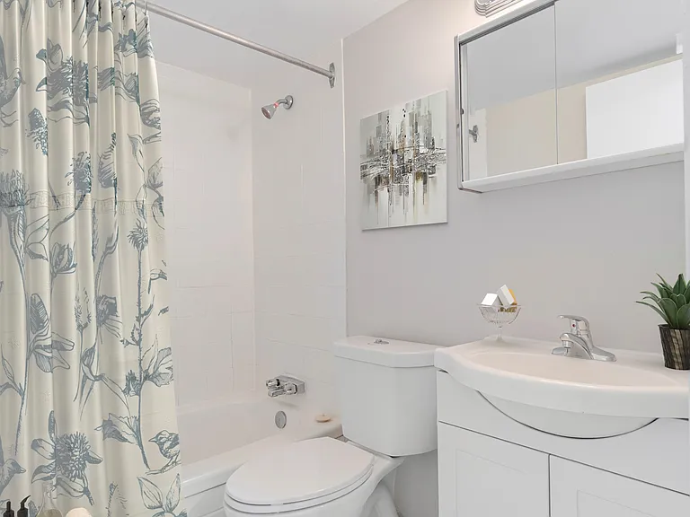 5521 Drummond Rd — Photo 17