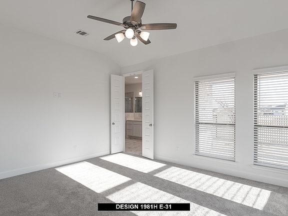 4th image of 103 Chinaberry Bnd