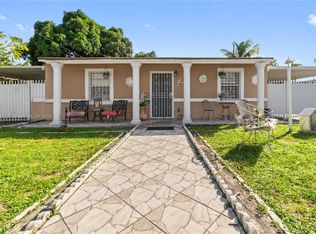 1020 Curtiss Dr, Opa Locka, FL 33054