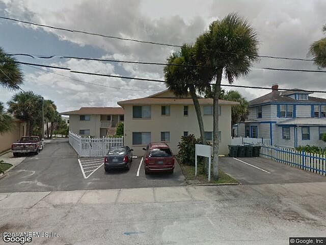 2nd image of 624 Braddock Ave APT 3