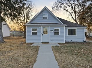 313 Water St, Cambridge, IA 50046