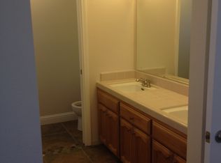 14601 Crown Oak Dr, Prather, CA